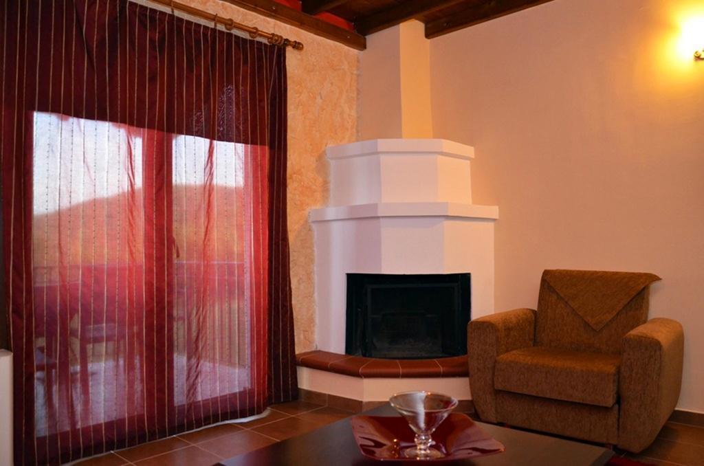Prasino Horio Hotel Arnea Kamer foto