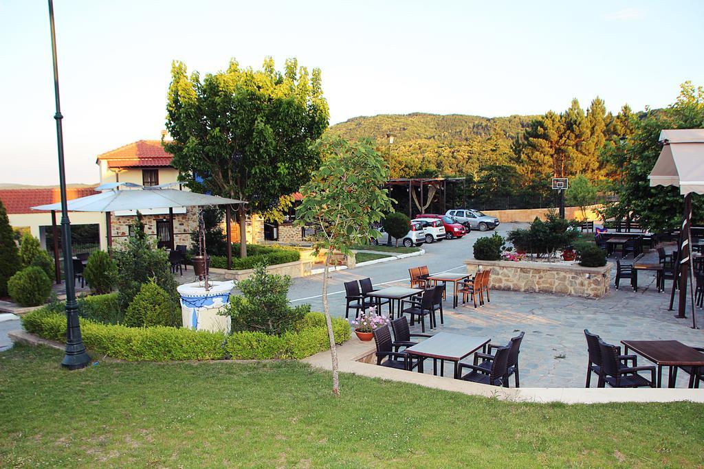 Prasino Horio Hotel Arnea Buitenkant foto